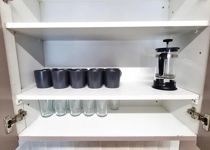 5 Min Walk To Beach, Perfect Seaside Escape 3br Shared Δωμάτια σε οικογενειακή κατοικία Λάρνακα